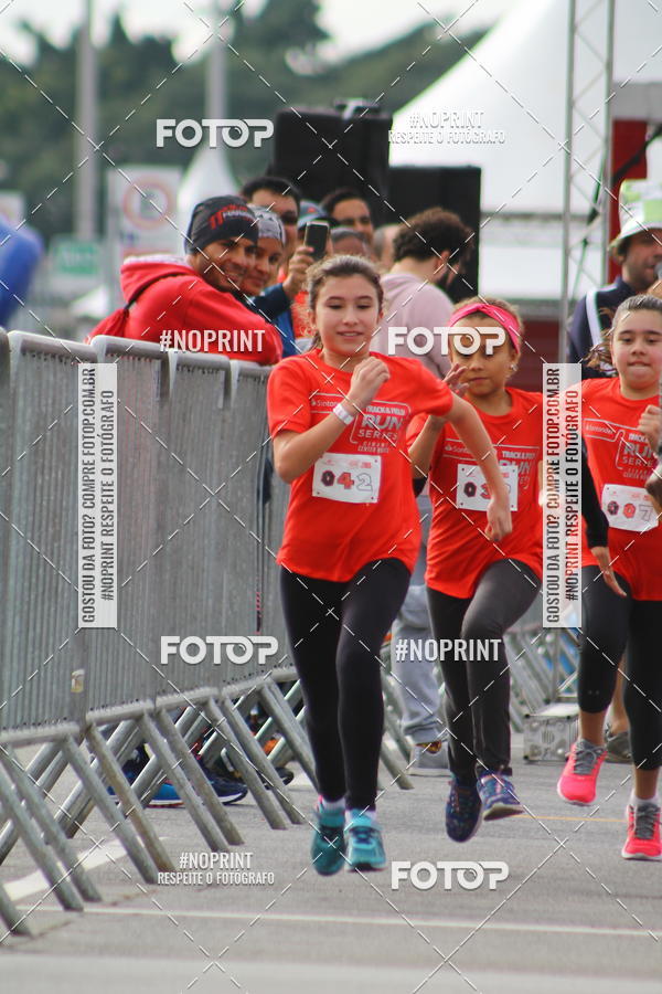 Buy your photos of the eventSANTANDER TRACK&FIELD RUN SERIES Cidade Center Norte I on Fotop