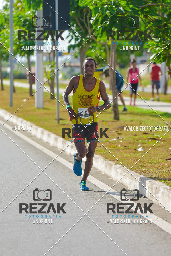 Buy your photos of the eventMEIA MARATONA DE FEIRA UNIO MDICA 2019 on Fotop