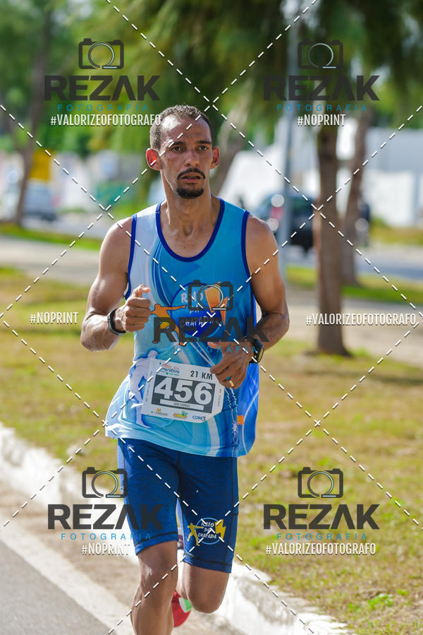 Buy your photos of the eventMEIA MARATONA DE FEIRA UNIO MDICA 2019 on Fotop