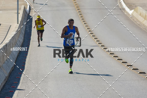 Buy your photos of the eventMEIA MARATONA DE FEIRA UNIO MDICA 2019 on Fotop