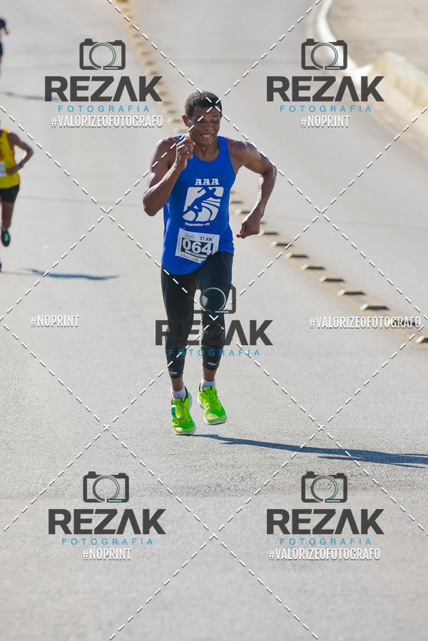 Buy your photos of the eventMEIA MARATONA DE FEIRA UNIO MDICA 2019 on Fotop