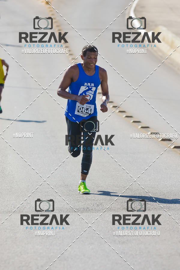 Buy your photos of the eventMEIA MARATONA DE FEIRA UNIO MDICA 2019 on Fotop