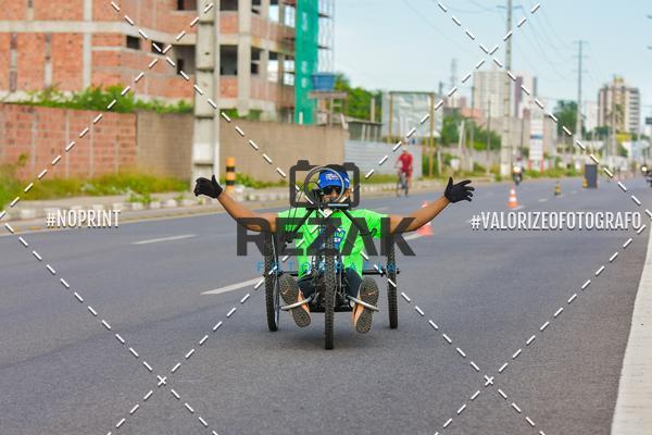 Buy your photos of the eventMEIA MARATONA DE FEIRA UNIO MDICA 2019 on Fotop