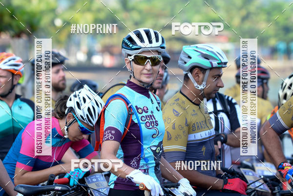 Buy your photos of the eventBrasil Ride Warm Up Ilhabela 2019 on Fotop