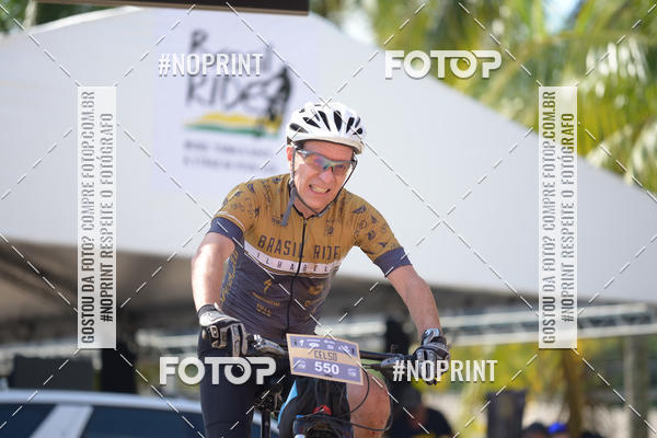 Buy your photos of the eventBrasil Ride Warm Up Ilhabela 2019 on Fotop
