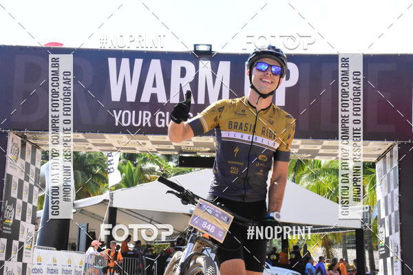 Buy your photos of the eventBrasil Ride Warm Up Ilhabela 2019 on Fotop