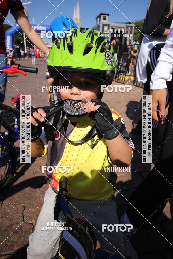 Compra tus fotos del eventoBrasil Ride Corrida Kids Botucatu En Fotop