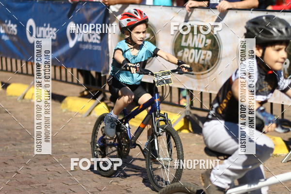 Compra tus fotos del eventoBrasil Ride Corrida Kids Botucatu En Fotop