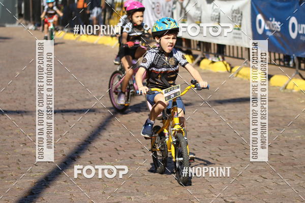 Compra tus fotos del eventoBrasil Ride Corrida Kids Botucatu En Fotop