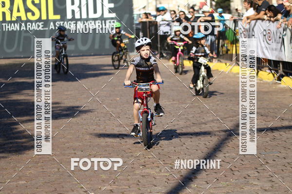 Compra tus fotos del eventoBrasil Ride Corrida Kids Botucatu En Fotop