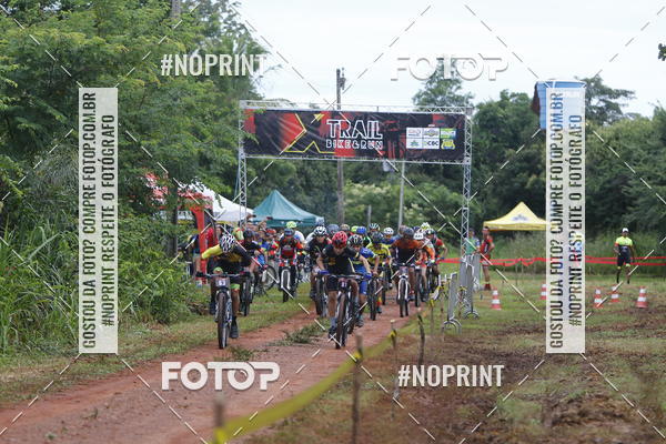 Buy your photos of the eventXTRAIL BIKE RUN on Fotop