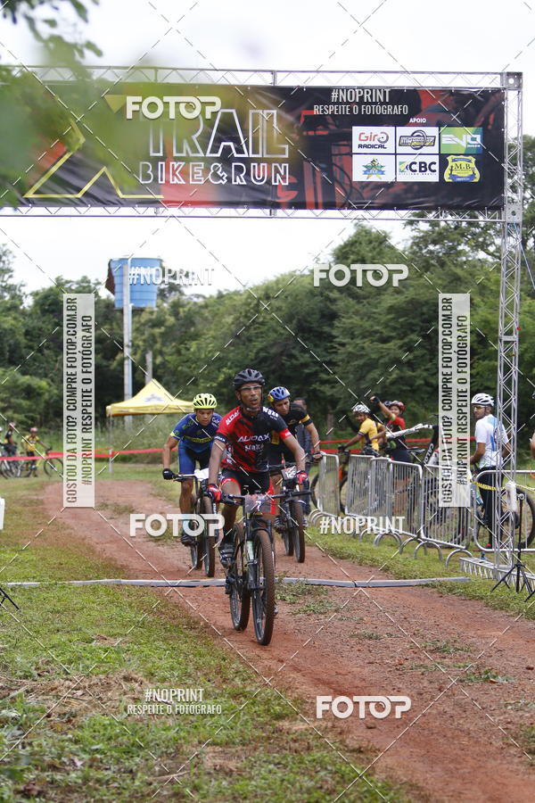 Buy your photos of the eventXTRAIL BIKE RUN on Fotop
