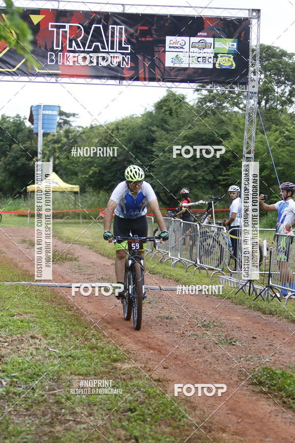 Buy your photos of the eventXTRAIL BIKE RUN on Fotop