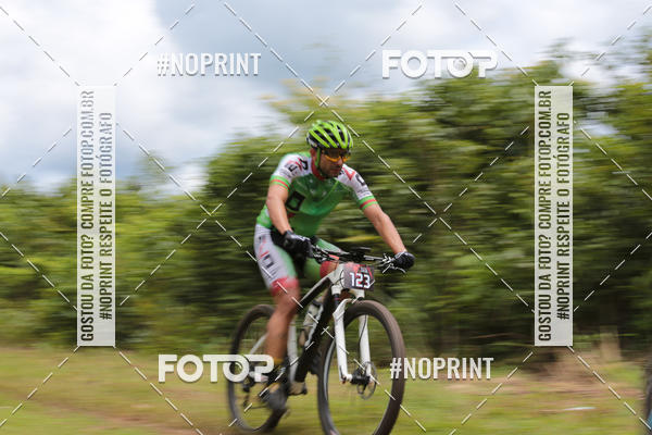 Buy your photos of the eventXTRAIL BIKE RUN on Fotop