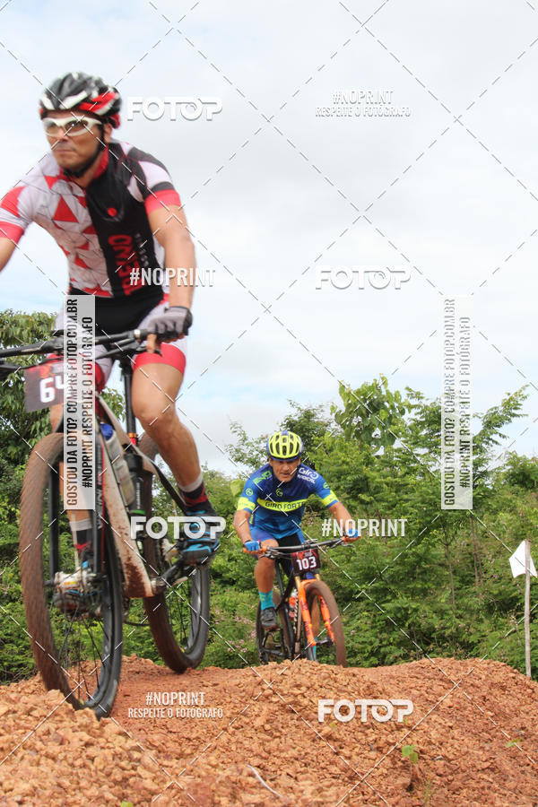 Buy your photos of the eventXTRAIL BIKE RUN on Fotop