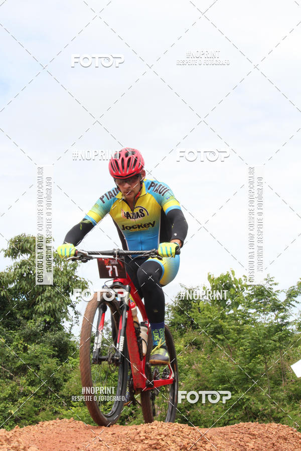 Buy your photos of the eventXTRAIL BIKE RUN on Fotop