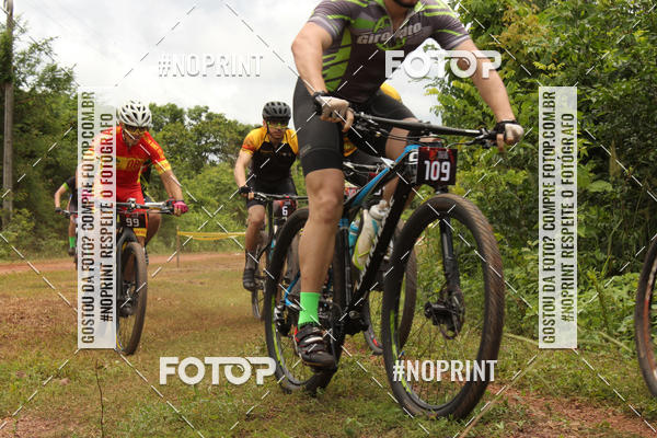 Buy your photos of the eventXTRAIL BIKE RUN on Fotop