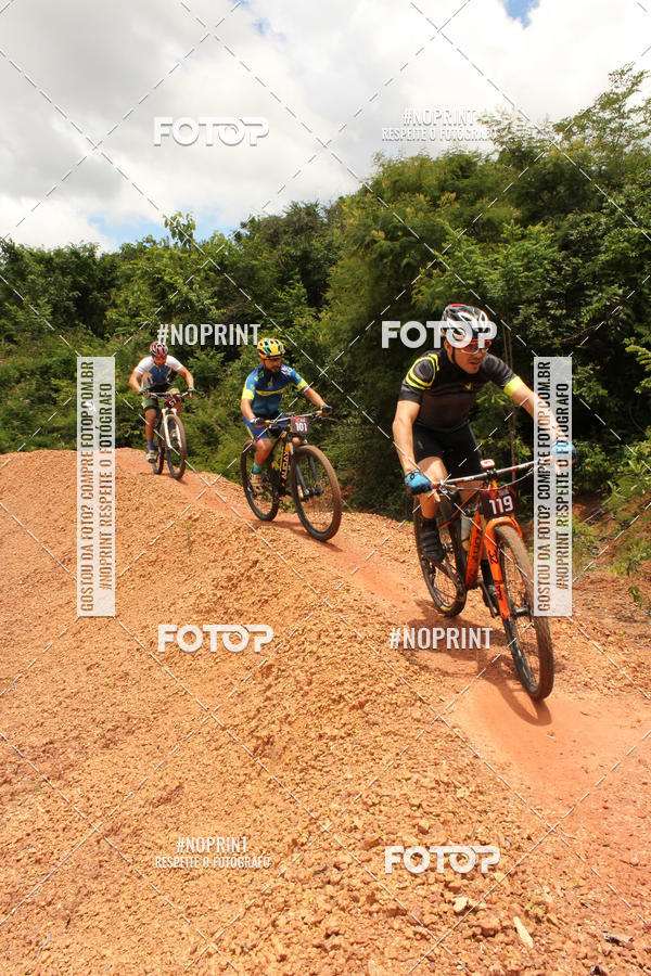 Buy your photos of the eventXTRAIL BIKE RUN on Fotop
