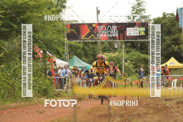 Buy your photos of the eventXTRAIL BIKE RUN on Fotop