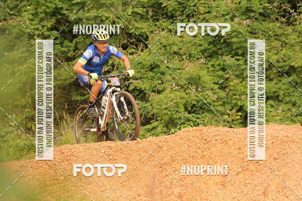 Buy your photos of the eventXTRAIL BIKE RUN on Fotop