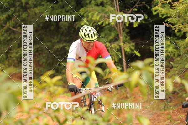Buy your photos of the eventXTRAIL BIKE RUN on Fotop