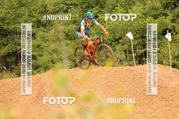 Buy your photos of the eventXTRAIL BIKE RUN on Fotop