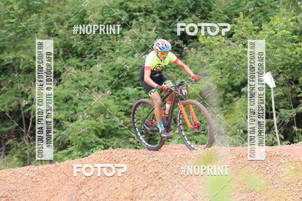 Buy your photos of the eventXTRAIL BIKE RUN on Fotop