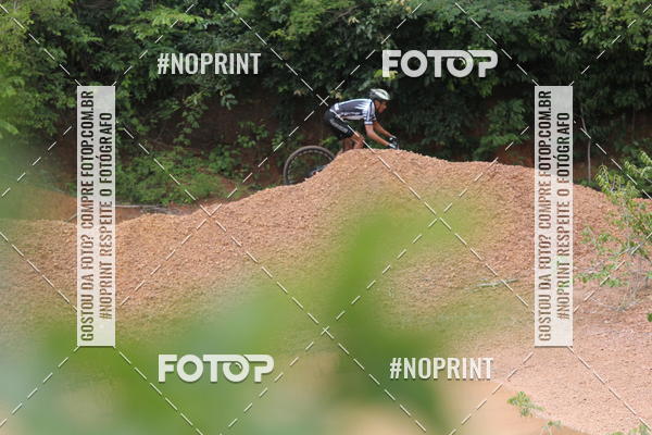 Buy your photos of the eventXTRAIL BIKE RUN on Fotop