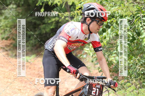 Buy your photos of the eventXTRAIL BIKE RUN on Fotop