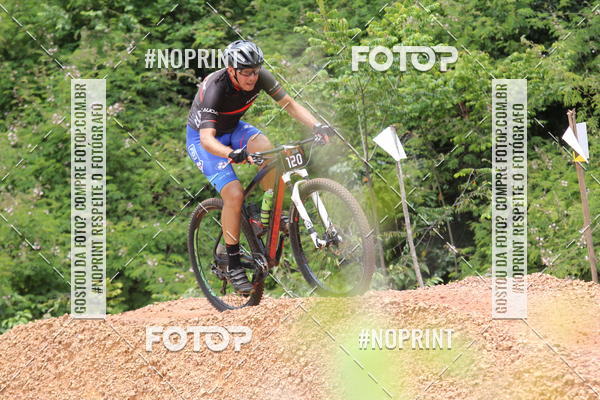 Buy your photos of the eventXTRAIL BIKE RUN on Fotop