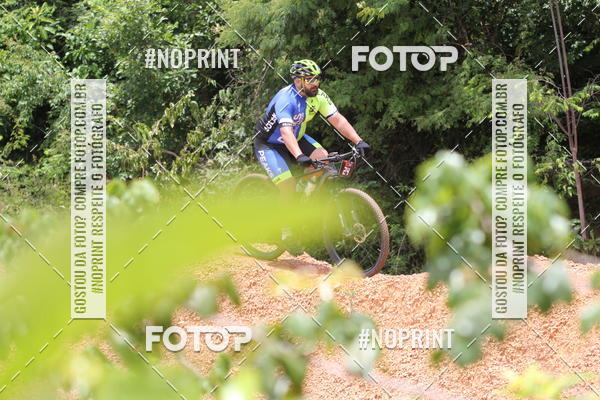 Buy your photos of the eventXTRAIL BIKE RUN on Fotop