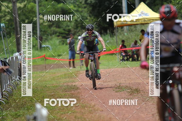 Buy your photos of the eventXTRAIL BIKE RUN on Fotop
