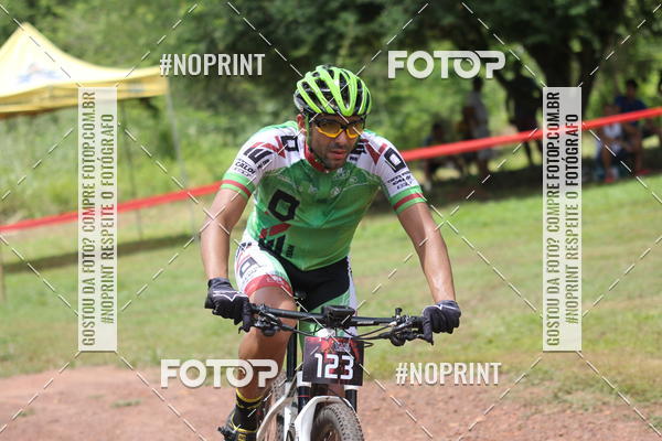 Buy your photos of the eventXTRAIL BIKE RUN on Fotop