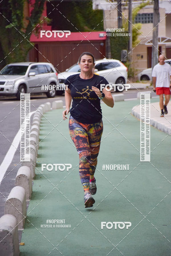 Buy your photos of the eventTreino na Pra�a Eucaliptos  on Fotop