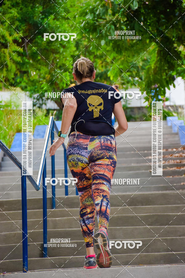 Compre suas fotos do eventoTreino na Pra�a Eucaliptos  no Fotop