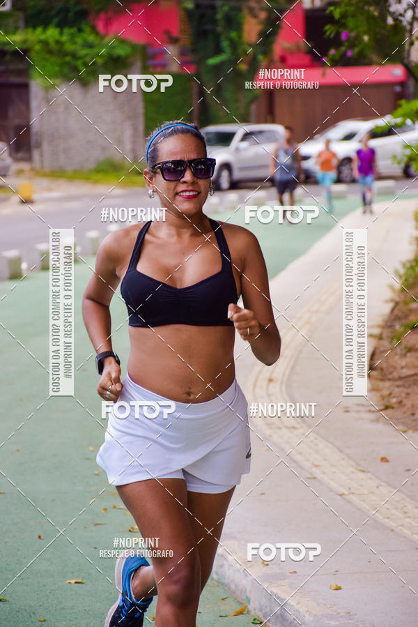 Buy your photos of the eventTreino na Pra�a Eucaliptos  on Fotop