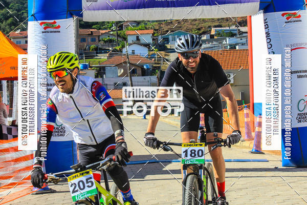 Buy your photos of the eventVolta do Pinheral on Fotop