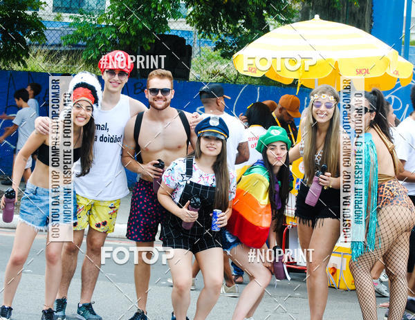Buy your photos of the eventBloco Agrada Grego (Av Marqus de So Vicente) - 02/03/2019 on Fotop