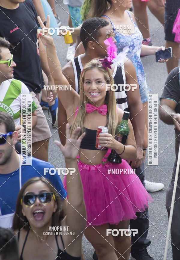 Buy your photos of the eventBloco Vou de Txi - 04/03/2019 on Fotop