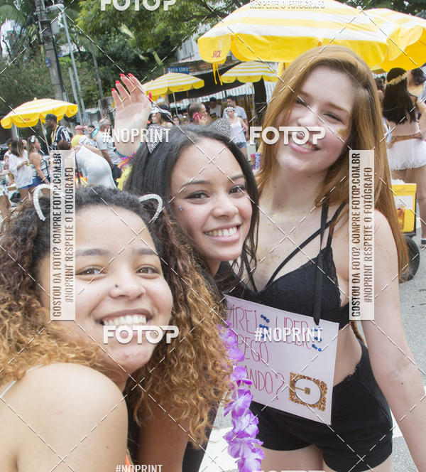 Buy your photos of the eventBloco Vou de Txi - 04/03/2019 on Fotop