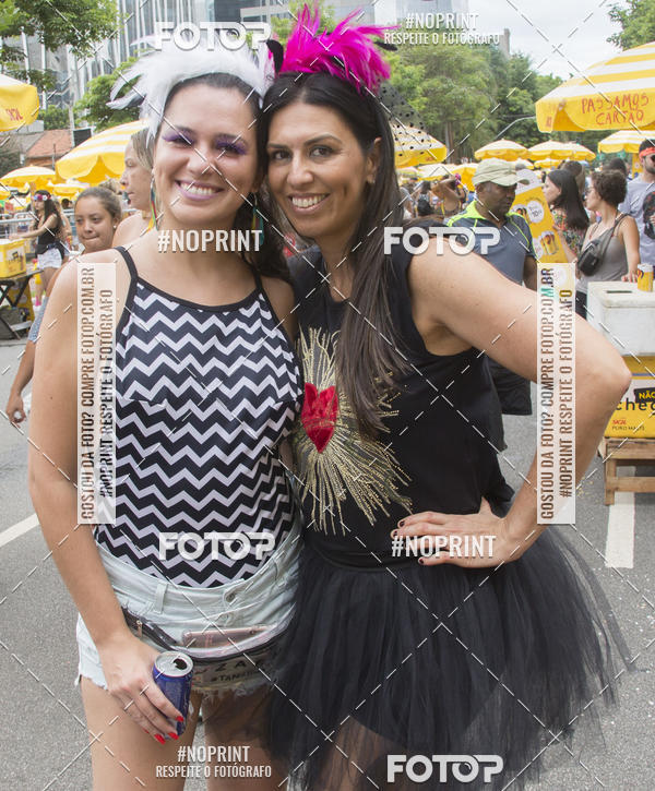 Buy your photos of the eventBloco Vou de Txi - 04/03/2019 on Fotop