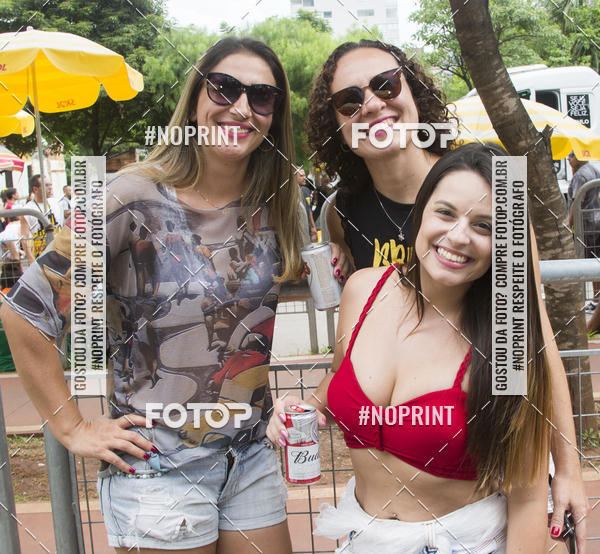 Buy your photos of the eventBloco Vou de Txi - 04/03/2019 on Fotop