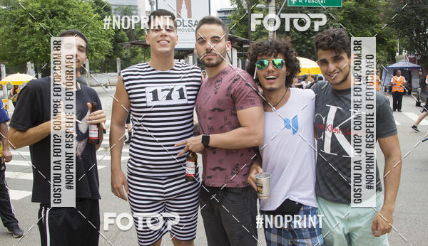 Buy your photos of the eventBloco Vou de Txi - 04/03/2019 on Fotop
