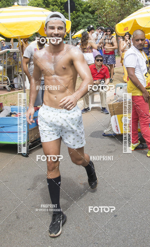 Buy your photos of the eventBloco Vou de Txi - 04/03/2019 on Fotop