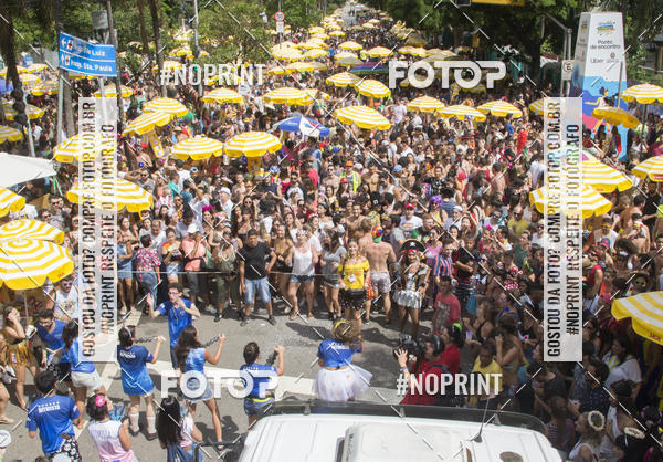 Buy your photos of the eventBloco Vou de Txi - 04/03/2019 on Fotop