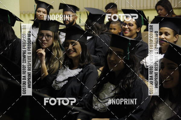 Buy your photos of the eventFormandos Cruz Vermelha on Fotop