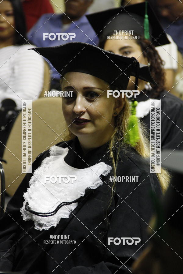 Buy your photos of the eventFormandos Cruz Vermelha on Fotop