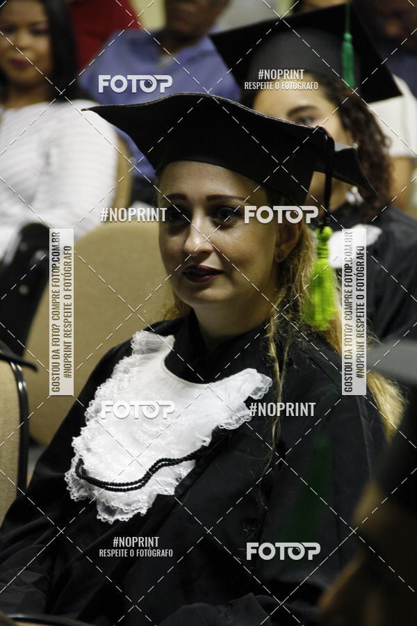 Buy your photos of the eventFormandos Cruz Vermelha on Fotop