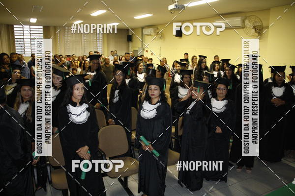 Buy your photos of the eventFormandos Cruz Vermelha on Fotop