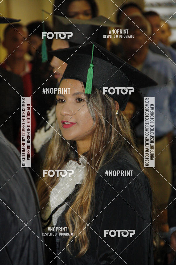Buy your photos of the eventFormandos Cruz Vermelha on Fotop